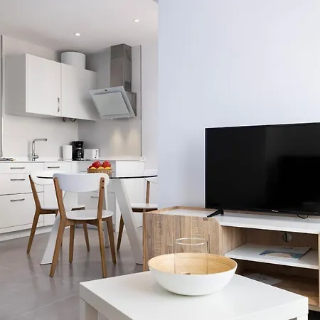 Yourhouse Monges With Sea Views *