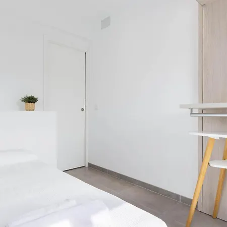 Yourhouse Monges With Sea Views Lägenhet